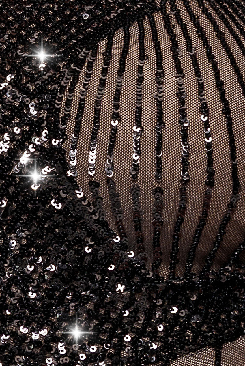 Goddiva Plus Scalloped Hem Starburst Midi Dress - Black