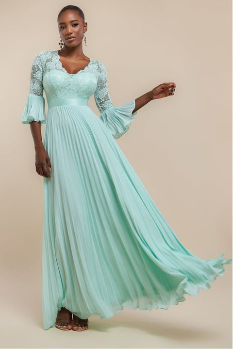 Goddiva Scalloped Lace Bodice Pleated Chiffon A Line Maxi Dress - Mint Green