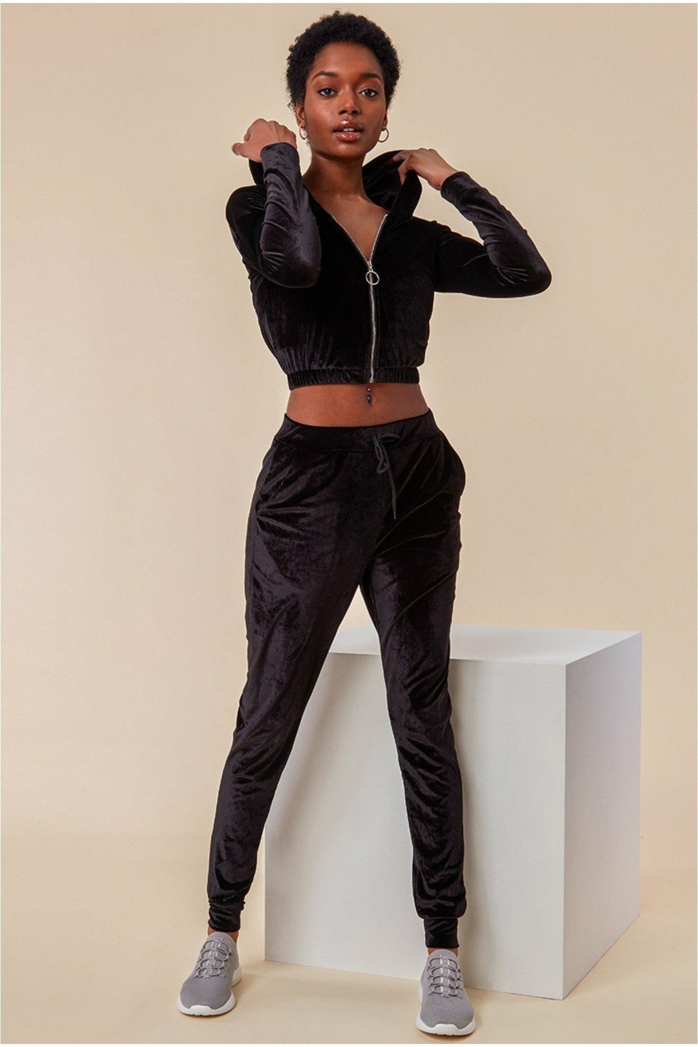 Cosmochic Cuffed Ankle Velour Tracksuit - Black