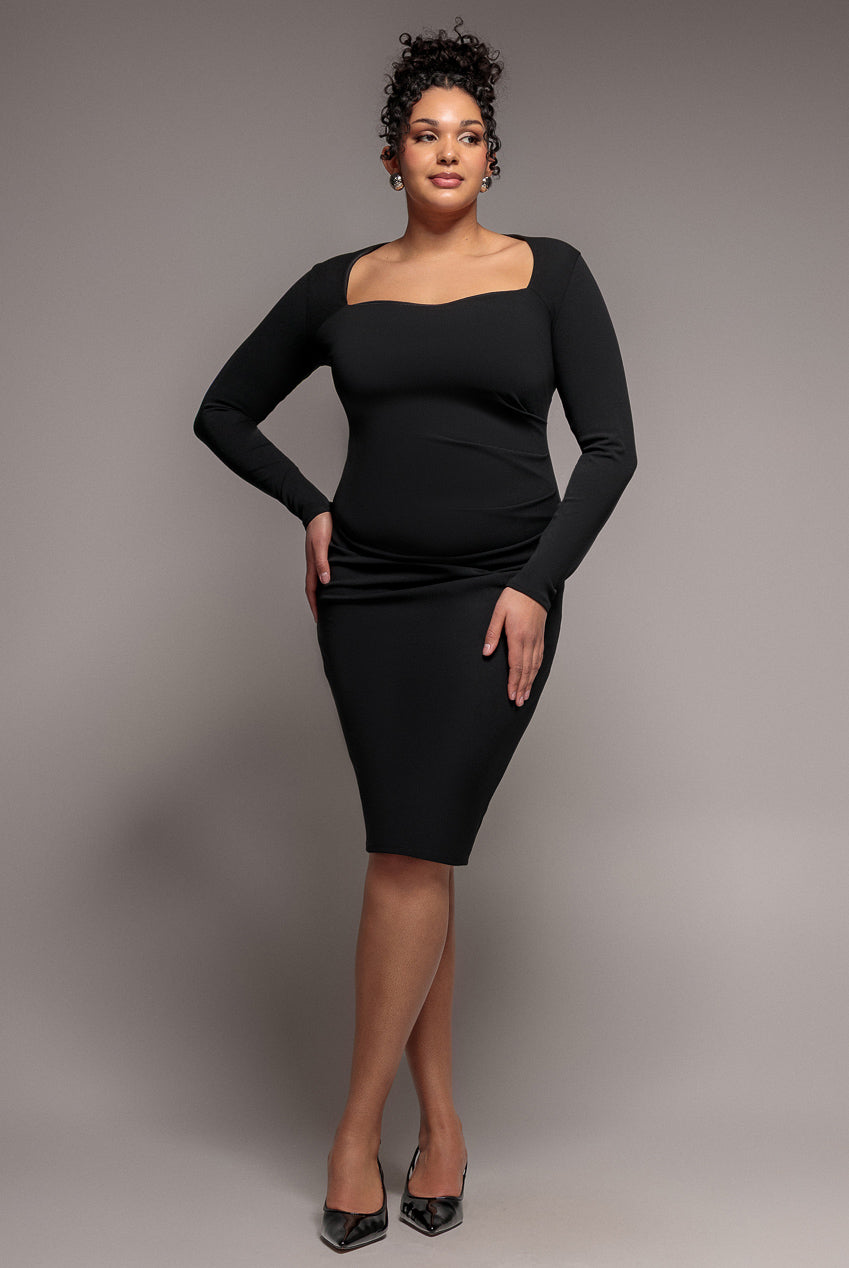 Plus Ruched Midi Dress - Black