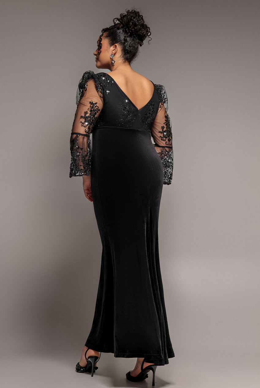 Goddiva Plus Scalloped Lace & Velvet Maxi Dress - Black