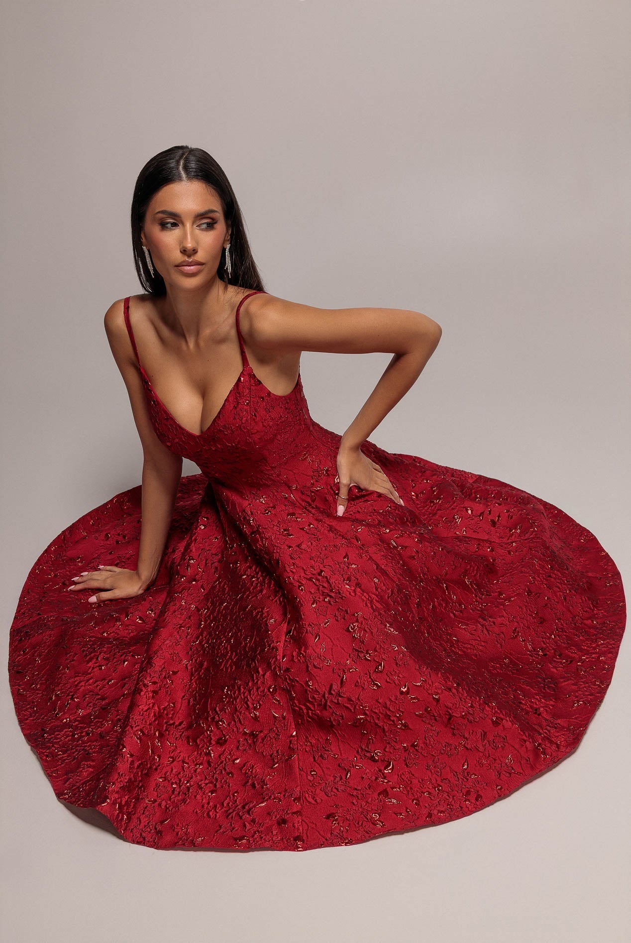 Goddiva Jacquard Sleeveless A-line Midi Dress - Red