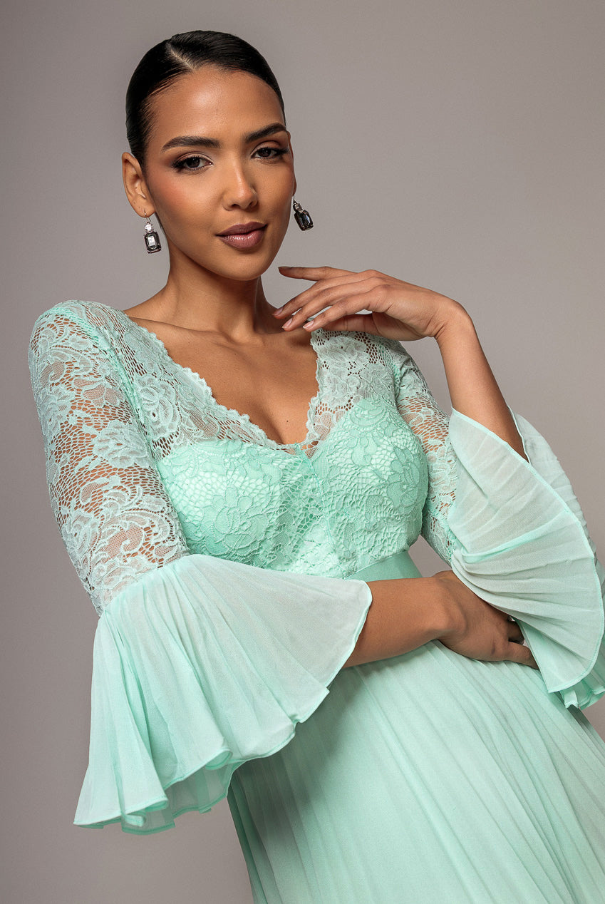 Goddiva Scalloped Lace Bodice Pleated Chiffon A Line Maxi Dress - Mint Green